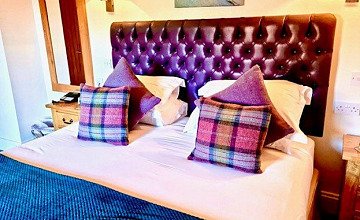 The Oak Tree Inn